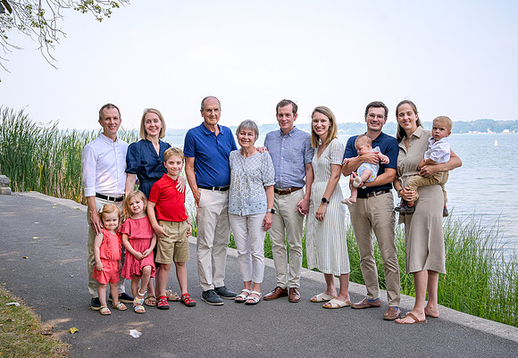 Lloyd_Family_Portrait_015