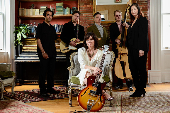 Bronwen Exter Band