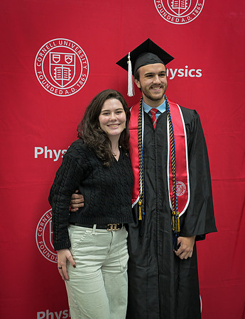 Cornell_Physics_Undergraduate_Commencement_2025_085