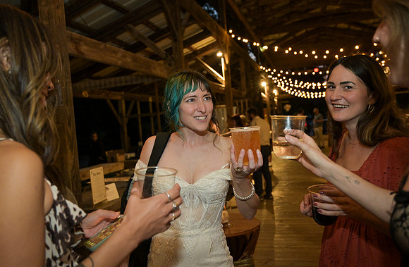 Johansen_Foito_Wedding_Celebration_107