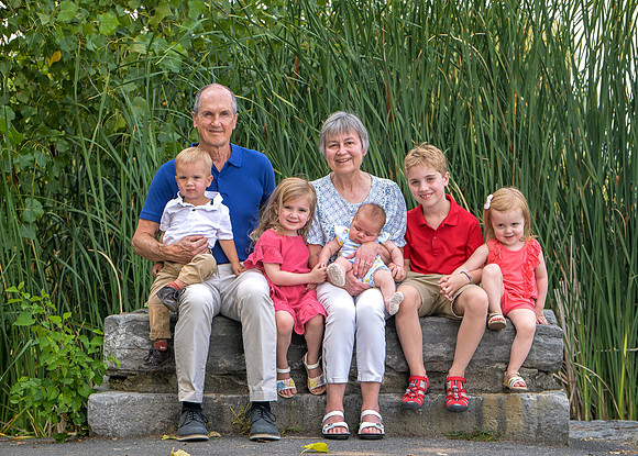 Lloyd_Family_Portrait_026