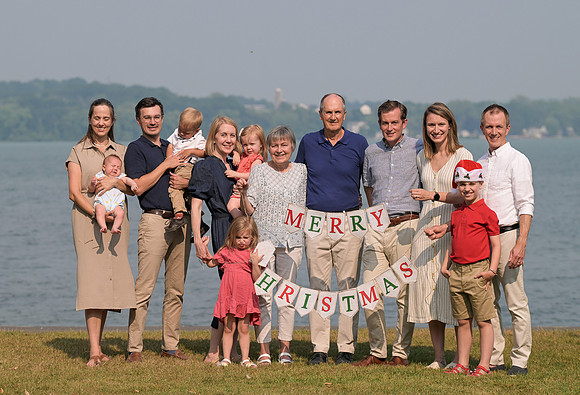 Lloyd_Family_Portrait_061
