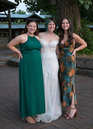 Johansen_Foito_Wedding_Celebration_073