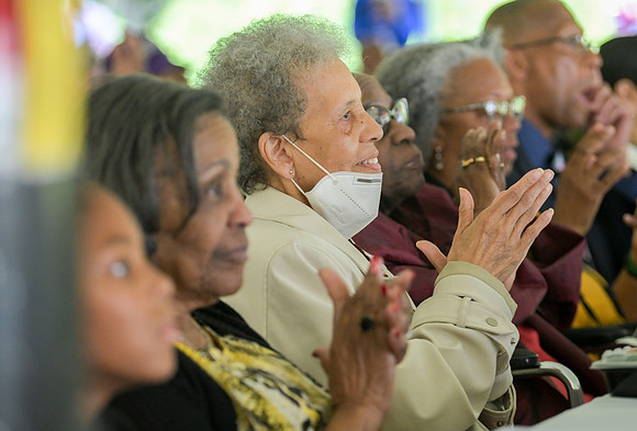 James_Turner_Memorial_053