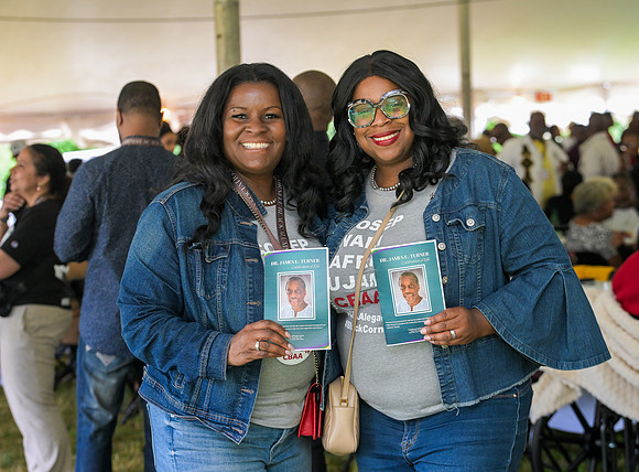 James_Turner_Memorial_115