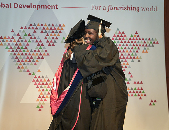 Global_Dev_Graduation_Ceremony_2024_033