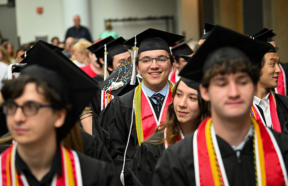 Cornell_Physics_Commencement_2026_004
