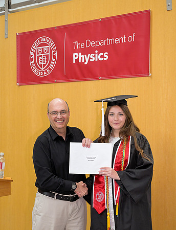 Cornell_Physics_Commencement_2026_040