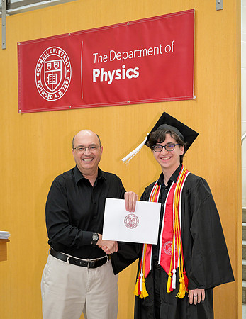 Cornell_Physics_Commencement_2026_047