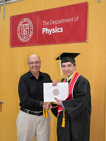 Cornell_Physics_Commencement_2026_063
