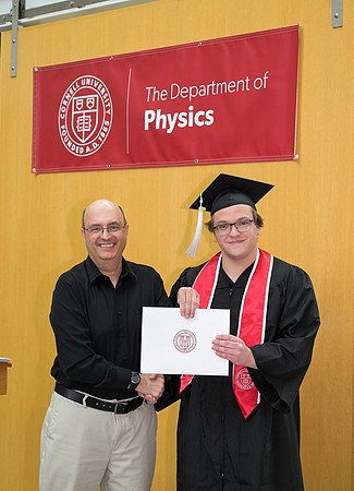 Cornell_Physics_Commencement_2026_069