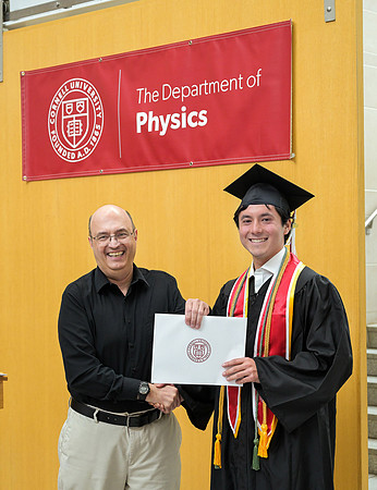 Cornell_Physics_Commencement_2026_072