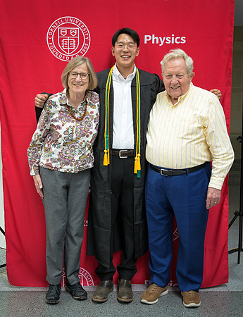 Cornell_Physics_Commencement_2026_096