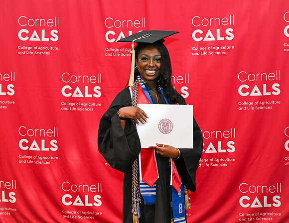 Cornell_IDS_Commencement_2026__036