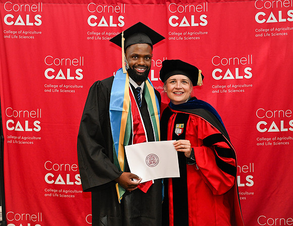 Cornell_IDS_Commencement_2026__043