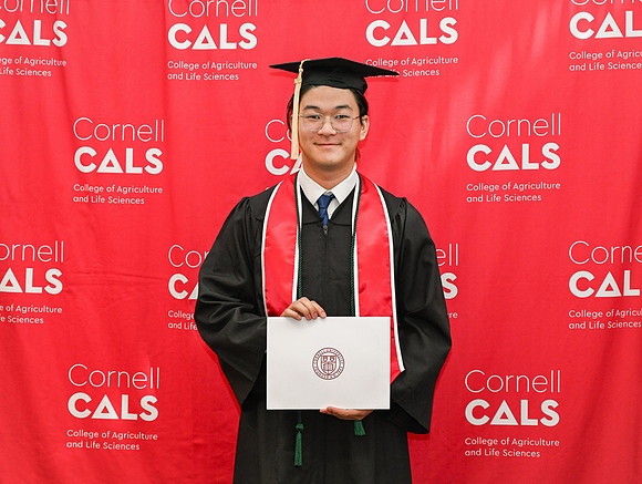 Cornell_IDS_Commencement_2026__064