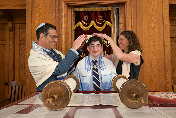 Isaac_Greene_Bar_Mitzvah_Portraits_079