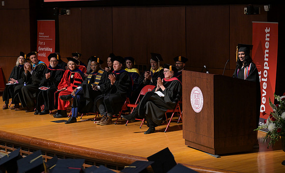 Global_Development_Graduation_2025_035