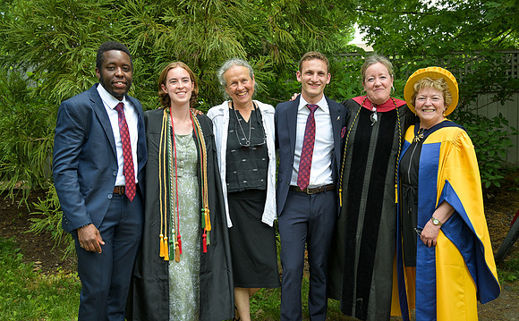 Global_Dev_Grad_Reception_2024_042