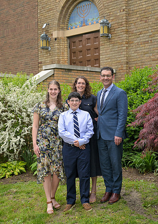 Isaac_Greene_Bar_Mitzvah_Portraits_005