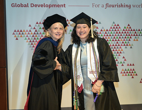Global_Dev_Graduation_Ceremony_2024_042