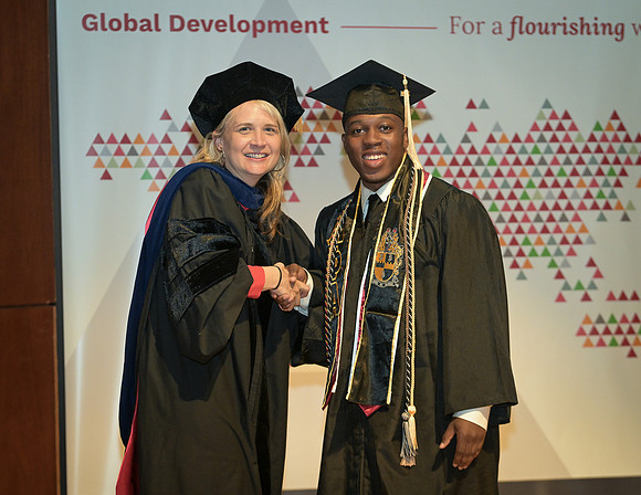 Global_Dev_Graduation_Ceremony_2024_062