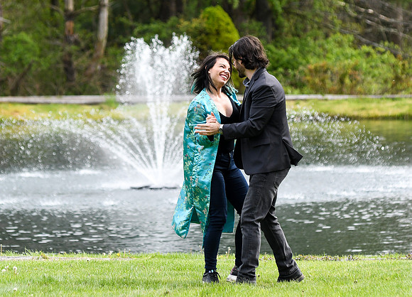 Hejna_Atuk_Engagement_014