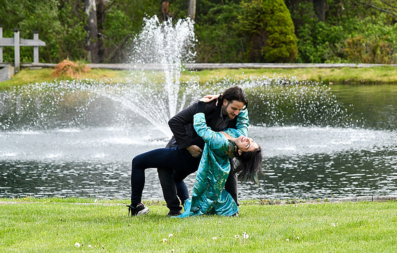 Hejna_Atuk_Engagement_005