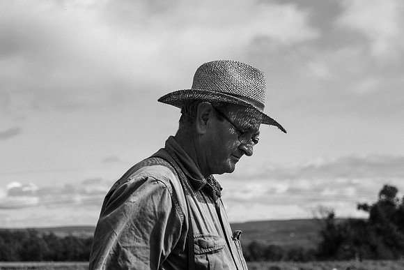 Mennonite_Chicken_Farm_007BW