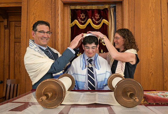 Isaac_Greene_Bar_Mitzvah_Portraits_076