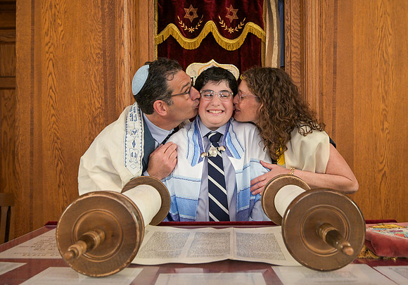 Isaac_Greene_Bar_Mitzvah_Portraits_082