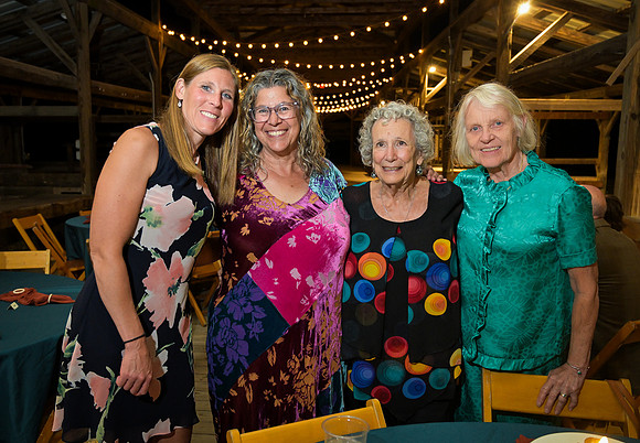 Johansen_Foito_Wedding_Celebration_123
