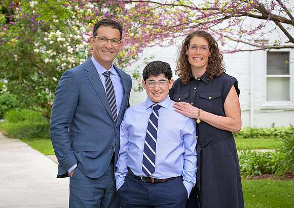 Isaac_Greene_Bar_Mitzvah_Portraits_023