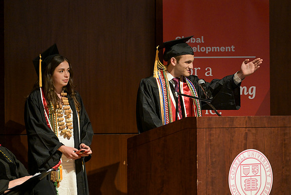 Global_Dev_Graduation_Ceremony_2024_011