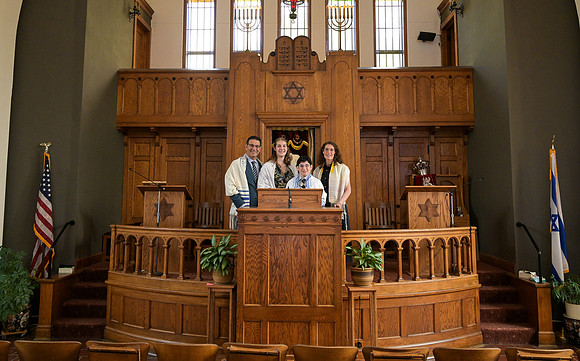 Isaac_Greene_Bar_Mitzvah_Portraits_046