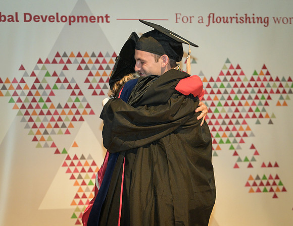 Global_Dev_Graduation_Ceremony_2024_052