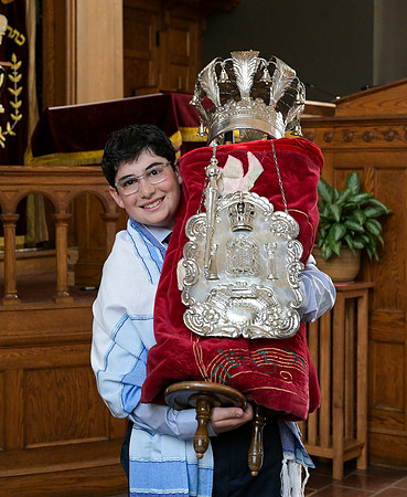 Isaac_Greene_Bar_Mitzvah_Portraits_048