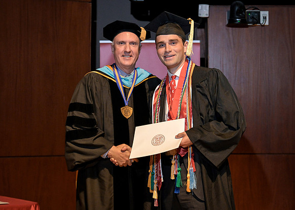 Global_Development_Graduation_2025_043