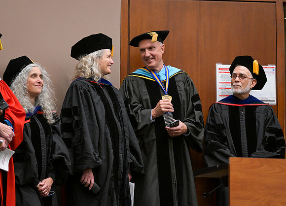 Global_Development_Graduation_2025_011