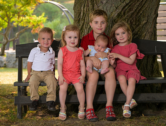 Lloyd_Family_Portrait_122