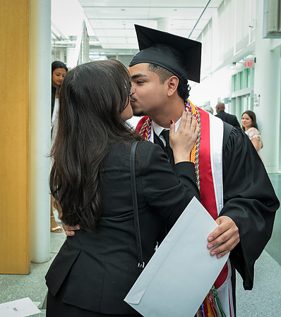 Cornell_Physics_Undergraduate_Commencement_2025_073