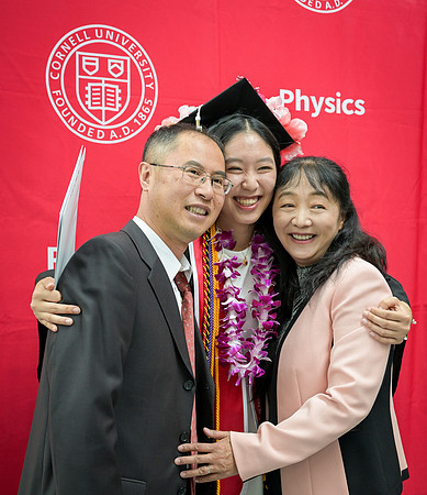 Cornell_Physics_Undergraduate_Commencement_2025_103
