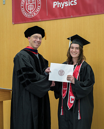 Cornell_Physics_Undergraduate_Commencement_2025_062