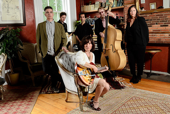 Bronwen Exter Band
