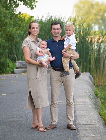 Lloyd_Family_Portrait_067