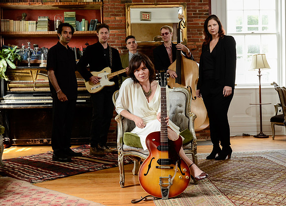 Bronwen Exter Band