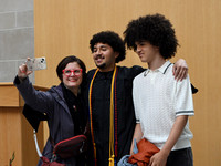 Cornell_Physics_Undergraduate_Commencement_2025_008