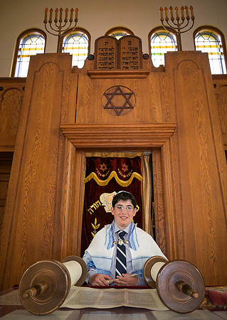 Isaac_Greene_Bar_Mitzvah_Portraits_070