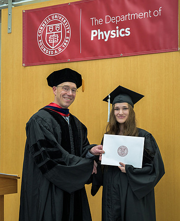 Cornell_Physics_Undergraduate_Commencement_2025_064