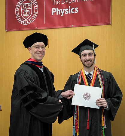 Cornell_Physics_Undergraduate_Commencement_2025_022